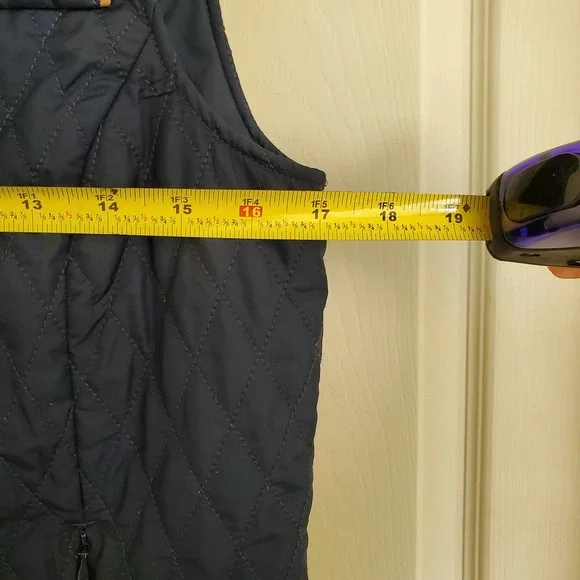 BROOKS BROTHERS Women's Diamond Quilted Navy/Tan Snap Front Riding Vest sz M - Picture 6 of 8